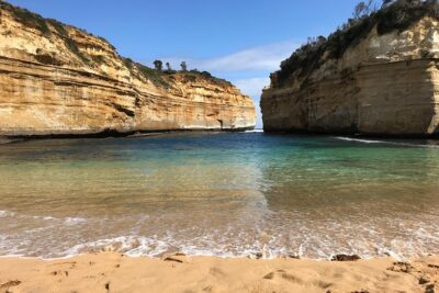 12 Apostles and Shipwreck Coast Express Private Tour - Entering the Twelve Apostles: why “first” is the magic word