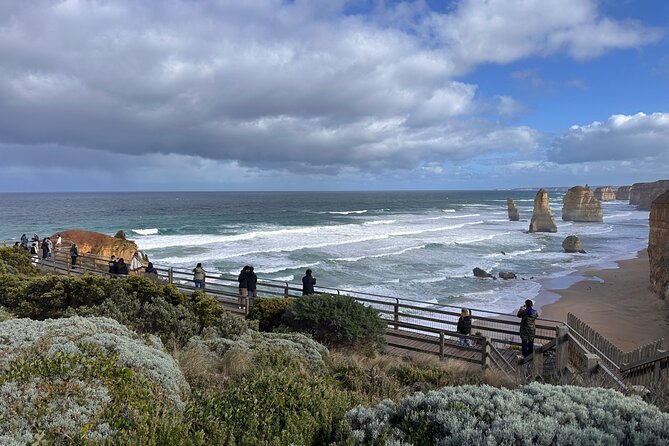 12 Apostles,Great Ocean Road Tour - hotel PICKUP & free entries - The Twelve Apostles: making 45 minutes count early