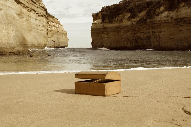3-Day Melbourne to Adelaide Tour Including the Great Ocean Road - Day 2: Mait’s Rest rainforest walk, Twelve Apostles early, and shipwreck storytelling