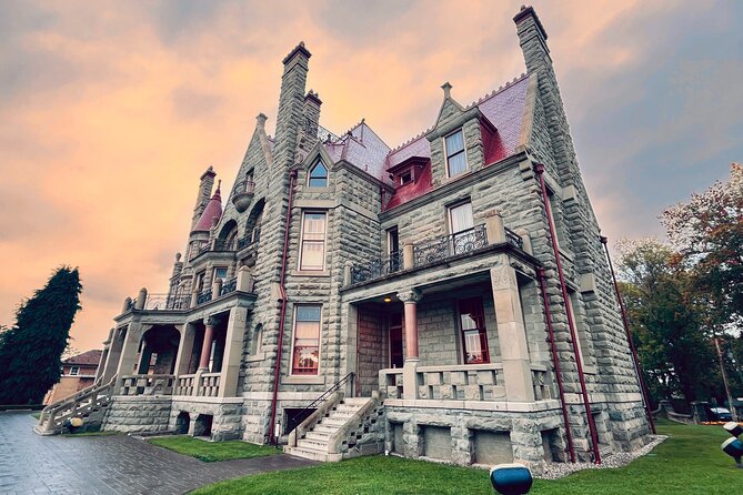 4 Unforgettable Hours in Victoria - Key highlights worth circling