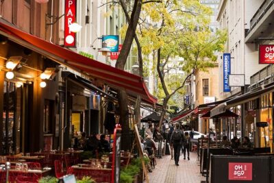 A Taste of Melbourne: Laneways, Boroughs, Bites and Brews Tour - Meet at Arts Centre Melbourne and Get Your Bearings Fast
