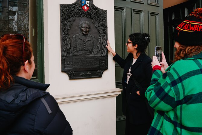 Badass Women of Melbourne Walking Tour - Turning Melbourne into women’s stories you can see