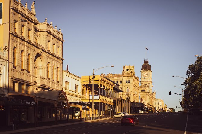 Ballarat City Tales Walking Tour - Craig’s Hotel coffee break: stories over chai, tea, or hot chocolate
