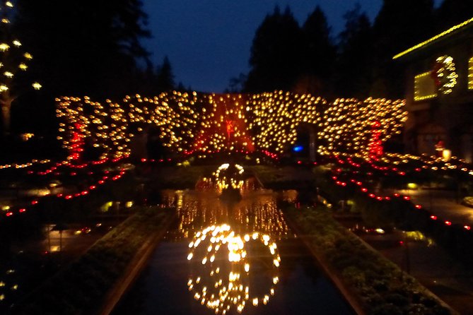 Christmas in Victoria and the Butchart Gardens - How good is the price for this Christmas light tour?