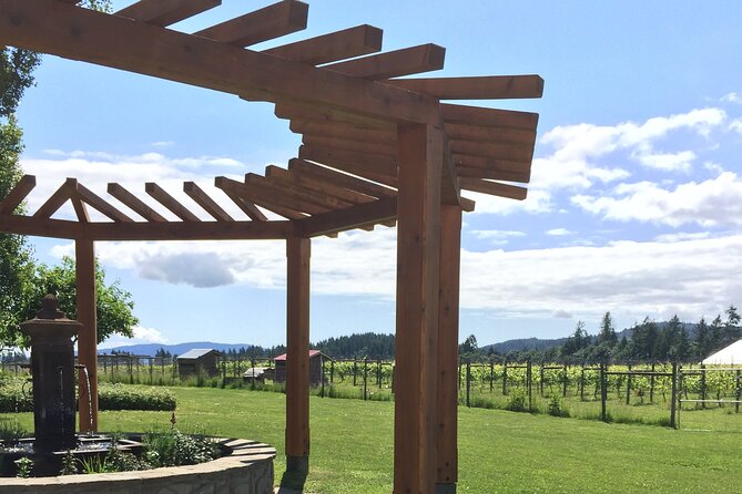 Cowichan Valley Premium Wine Tour - The guides who keep the day smooth: Mark and Kevin Bélanger