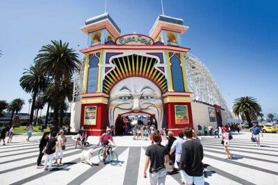 Custom Private Day Tour Melbourne to all surrounding areas for up to 11 people - Price and value for groups up to 11