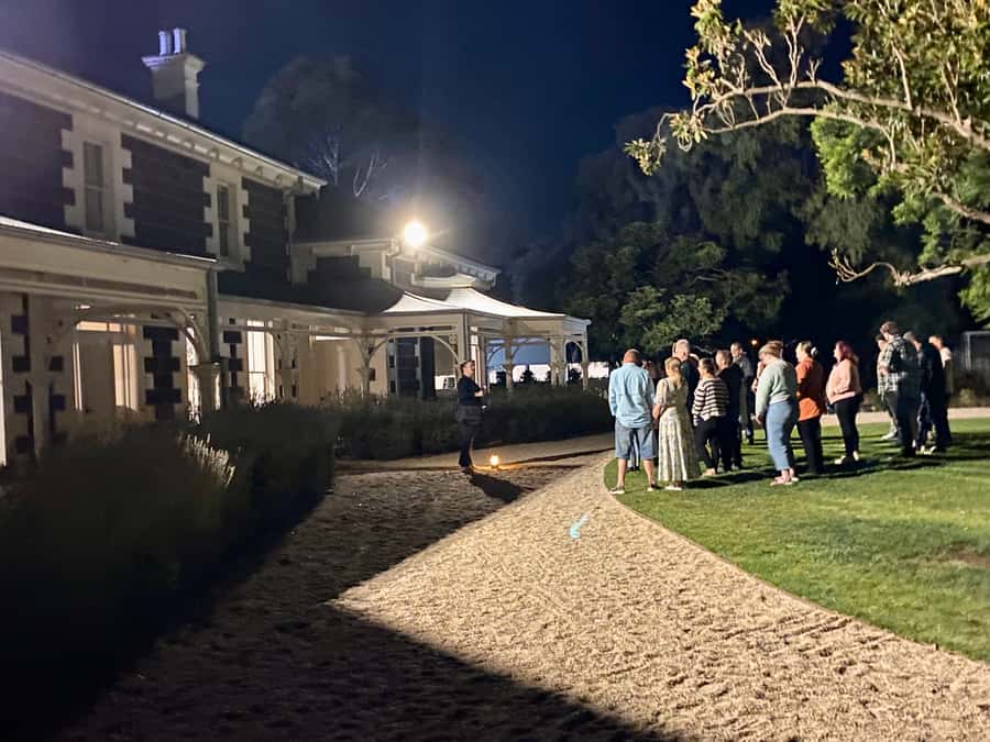 Eynesbury Homestead Dark Tales & Ghostly Trails Dinner&Tour - The 1.5-hour ghost tour: what the guide actually does