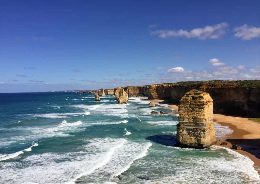 From Melbourne: Great Ocean Road Boutique Tour in Reverse - The morning start: Melbourne pickup and Winchelsea breakfast