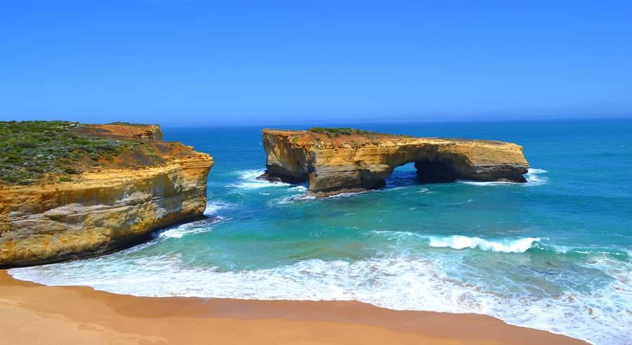 From Melbourne: Great Ocean Road Day Trip with Dinner - Twelve Apostles: The Icon You Actually Get to Enjoy