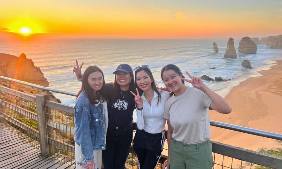 From Melbourne: Great Ocean Road Full-Day Sunset Tour - Gibson Steps and Loch Ard Gorge: Where the Coast Looks Dramatic