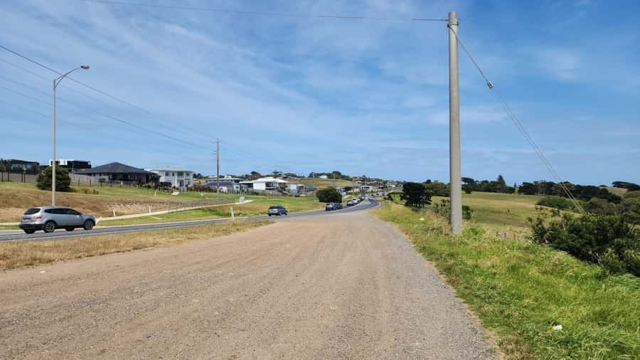From Melbourne: Phillip Island Penguin Parade Private Tour - Phillip Island Grand Prix Circuit: Motorsport History That Adds Texture
