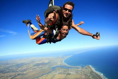 From Melbourne: Tandem Skydive over Great Ocean Road - Meeting point and what you do before you fly