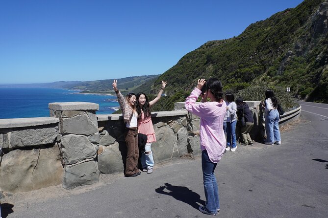 Full-Day Great Ocean Road and 12 Apostles Tour - Colac rest stop: a practical breather, not a distraction