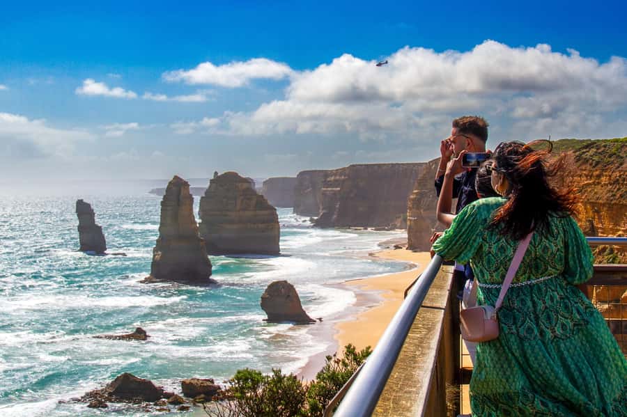 Great Ocean Road Tour w/ Deluxe Minibus & Top-Rated Guide - Kennett River and the wildlife break that adds real suspense