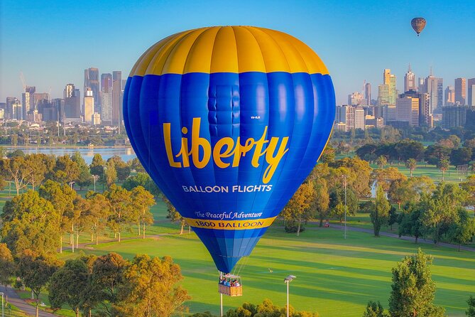 Hot Air Balloon Flights over Melbourne City (optional breakfast) - What the crew and pilots really do up there
