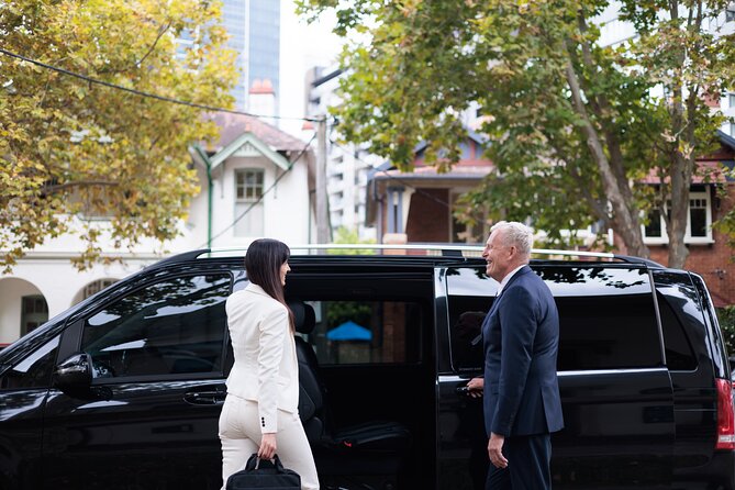 Luxury Airport Transfer to Melbourne CBD - Why Melbourne Airport to CBD Feels Easier with a Chauffeur
