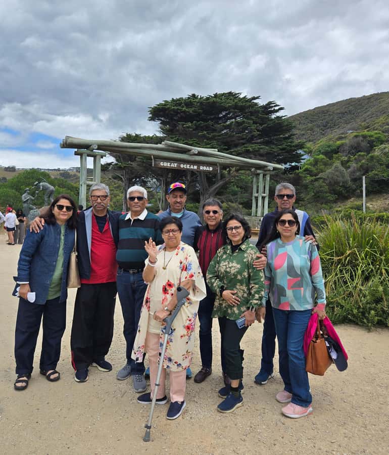 Luxury Private Great Ocean Road Tour – Up to 14 Guests - Luxury private transport on the Great Ocean Road