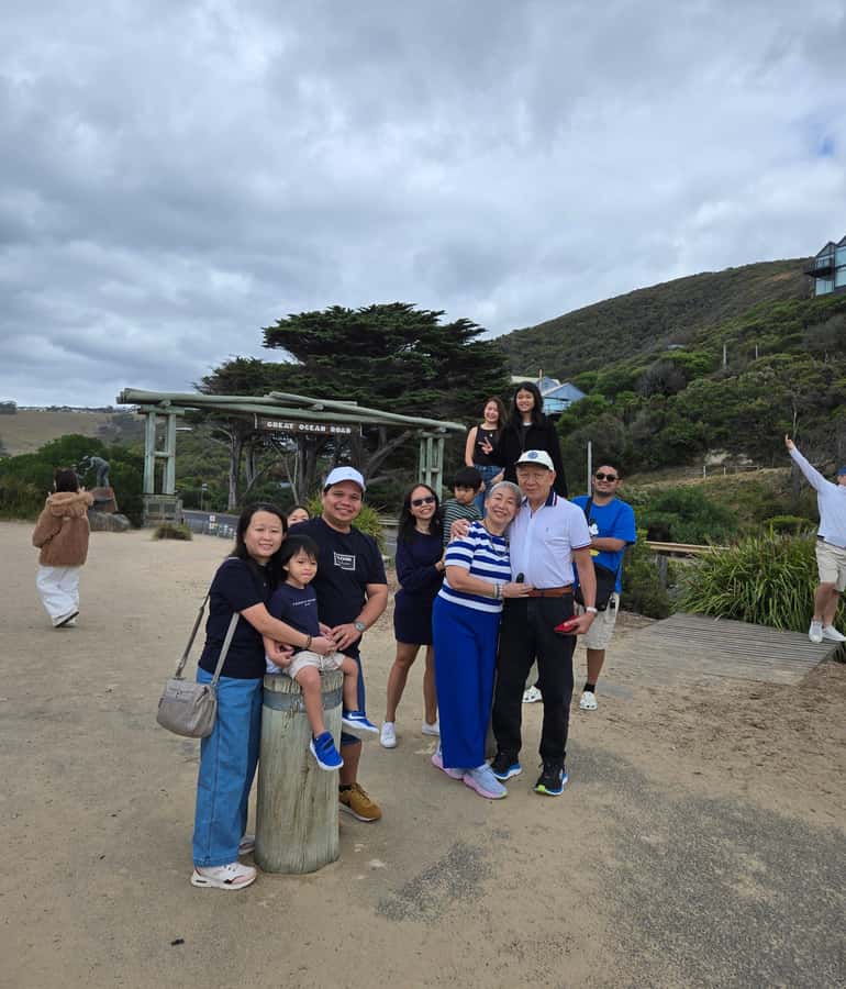 Luxury Private Great Ocean Road Tour – Up to 14 Guests - Getting rolling from Melbourne: Anglesea, Split Point, and Eastern View