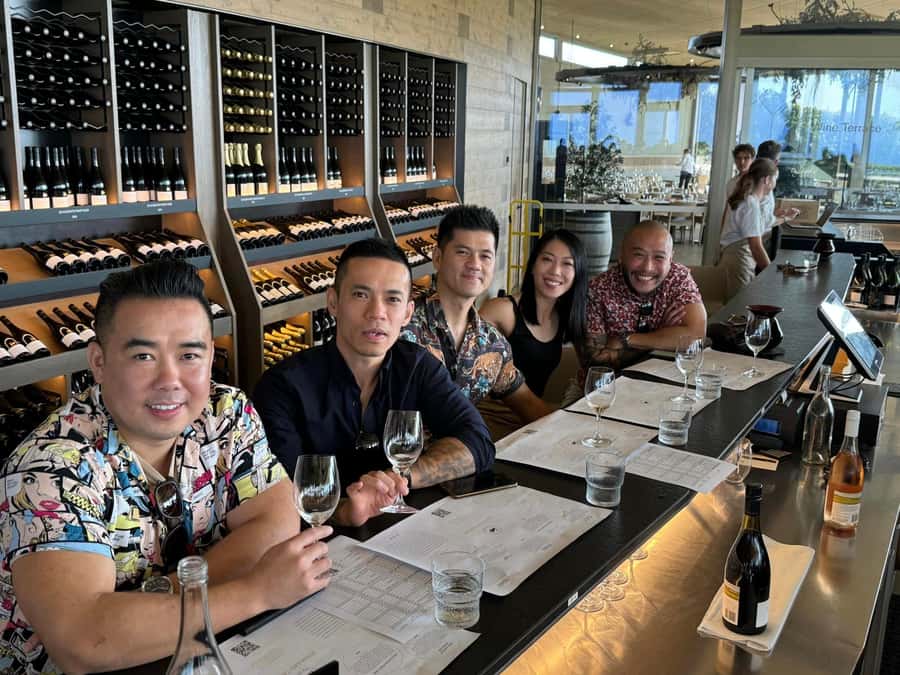 MEL: Private Yarra Valley Wine & Healesville Sanctuary Tours - 4 Pillars Gin Distillery: when the day needs something different