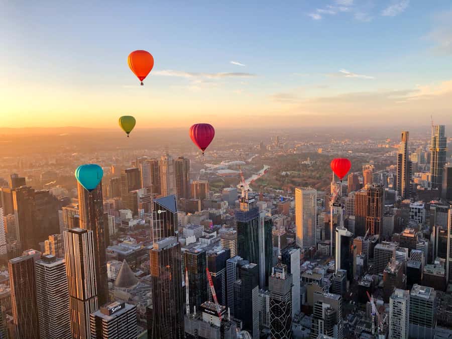 Melbourne: 1-Hour Hot Air Balloon Flight at Sunrise - What you might see over Melbourne: MCG, Melbourne Park, Albert Park
