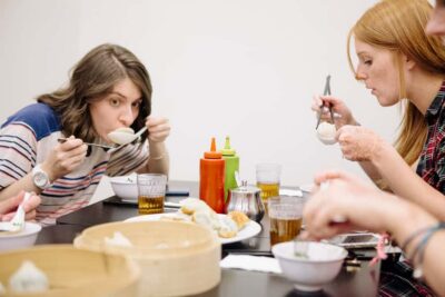 Melbourne 3-Hour Dumpling Discovery Walking Tour - The 6pm Schedule and How the Walk Feels in Real Life