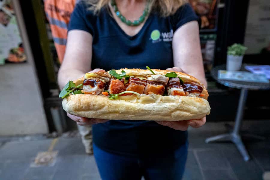 Melbourne: 3-Hour Foodie Discovery Walking Tour - Meeting at H&M Bourke St Mall: the one detail that matters