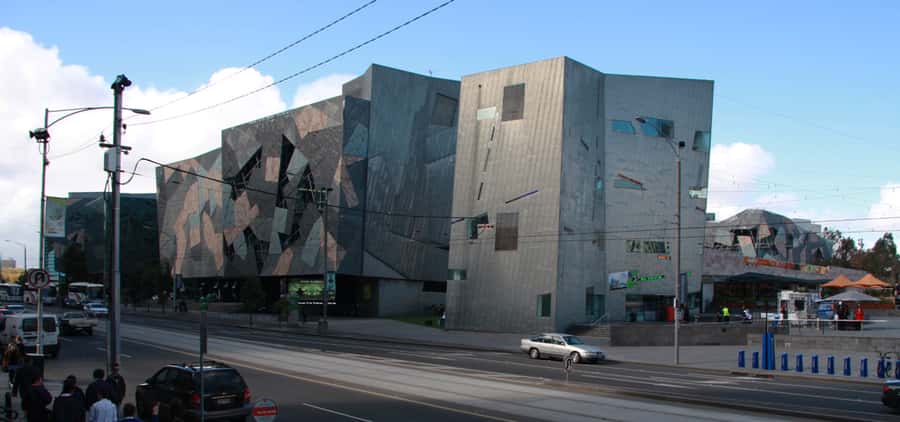 Melbourne 3-Hour Small Group Tour with Beach Boxes - Melbourne’s old city centre: where the architecture tells the story