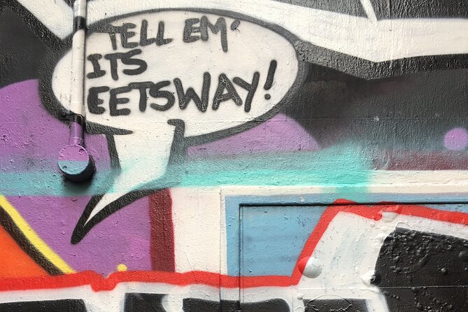 Melbourne Art, History, Wine & Food Walking Tour - Where your Melbourne afternoon begins: Town Hall to laneway art
