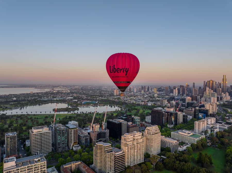 Melbourne: Balloon Flight at Sunrise with Breakfast - Key highlights to know before you go