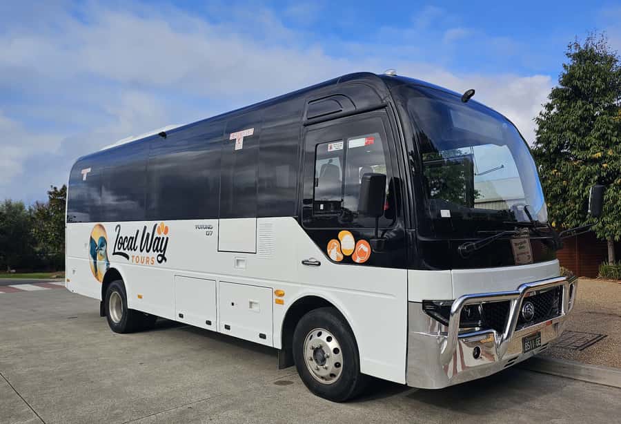 Melbourne: Boutique Phillip Island Wine, Dine & Penguin Tour - Who this tour is for (and who might prefer a different style)