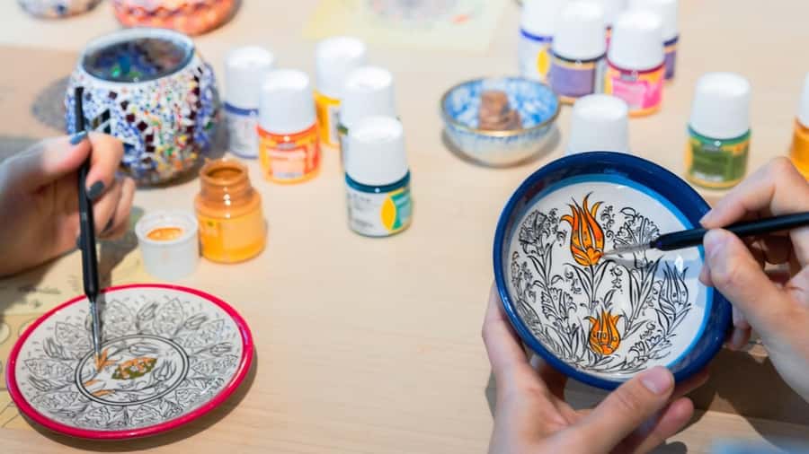Melbourne: Ceramic Plates & Bowls Paint and Sip Classes - Key Highlights Worth Your Time