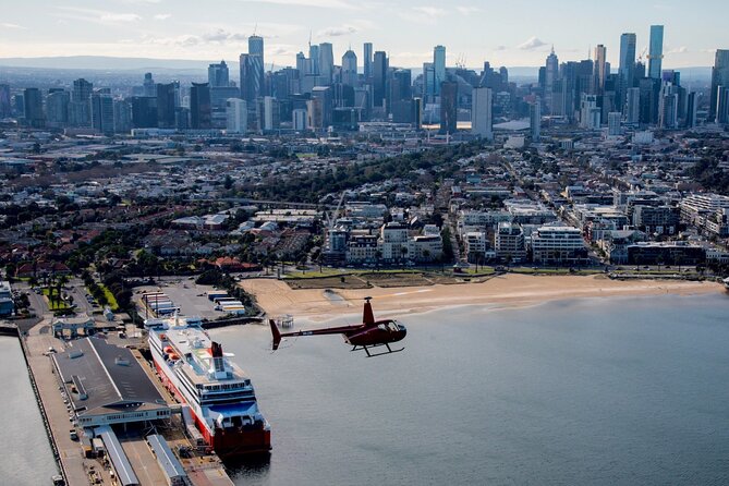 Melbourne City & Brighton Beach Boxes Helicopter Tour - The route that turns Melbourne into a clear aerial map