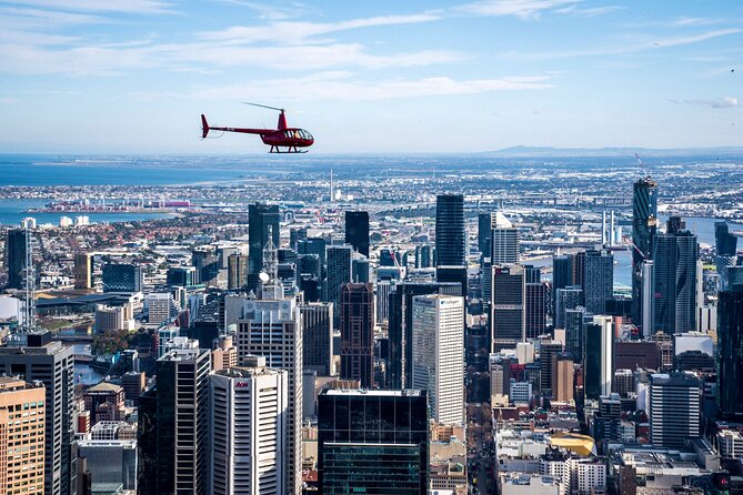 Melbourne City Scenic Helicopter Ride - Eureka Skyjack, Albert Park, and the racing rhythm at ground-to-air scale