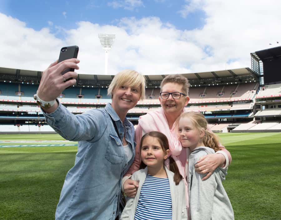 Melbourne: Flexi Pass - Pick 3, 5 or 7 Experiences - The digital Smartvisit app: where things can run fast or slow