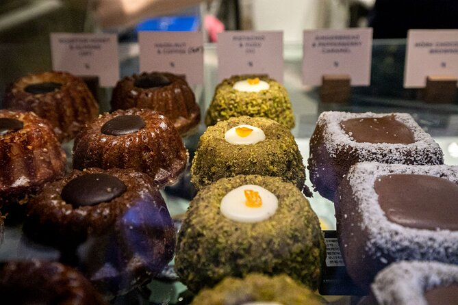 Melbourne Foodie Discovery Walking Tour - Block Arcade and Hardware Lane: Big Arcades, Sweet Finishes