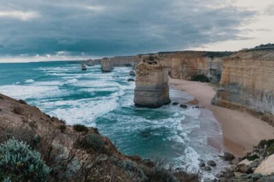 Melbourne: Great Ocean Road Adventure with Iconic Stops - Lorne Photo Stop and Apollo Bay Lunch Hour: Coast Views Plus a Real Break