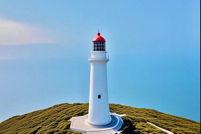 Melbourne: Great Ocean Road Luxury Coach Reverse Tour - Loch Ard Gorge and the Twelve Apostles: The Icon Block