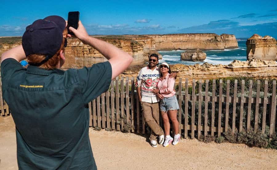 Melbourne: Great Ocean Road, Penguin Parade & Free City Tour - Should you book this 3-day Great Ocean Road, Penguin Parade, and Melbourne package?
