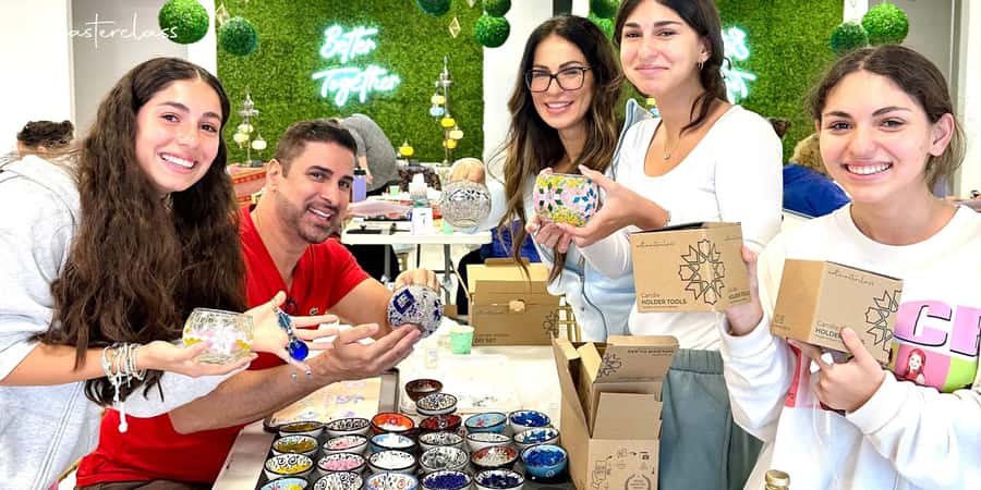 Melbourne: Mosaic Art Classes - Turkish Lamp Workshop - Your 150-Minute Class at Art Masterclass: The Flow You Can Expect