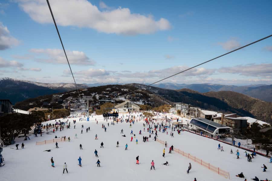 Melbourne: Mt Buller Snow Tour-Save on Hire & True 5 Hrs Fun - Beginner-friendly, but you still need to plan like a winter day