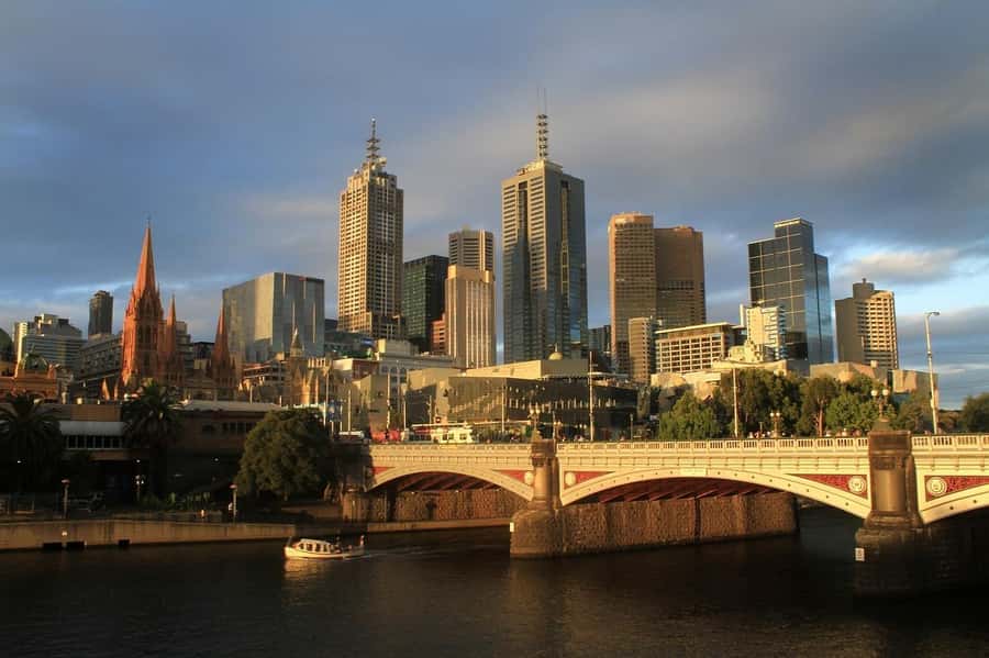 Melbourne: Must-See Walking Tour With a Guide - Melbourne Skydeck and Federation Square: where landmarks become orientation