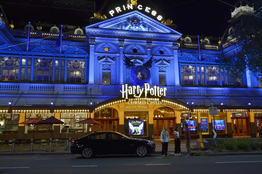 Melbourne: Nighttime Private City Tour with Transfer & Stops - Key takeaways before you go
