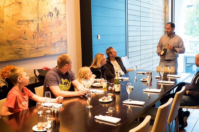 Melbourne Premium Balloon Flight plus 5-Star champagne breakfast - BalloonMan’s Small-Group Advantage (Max 10)