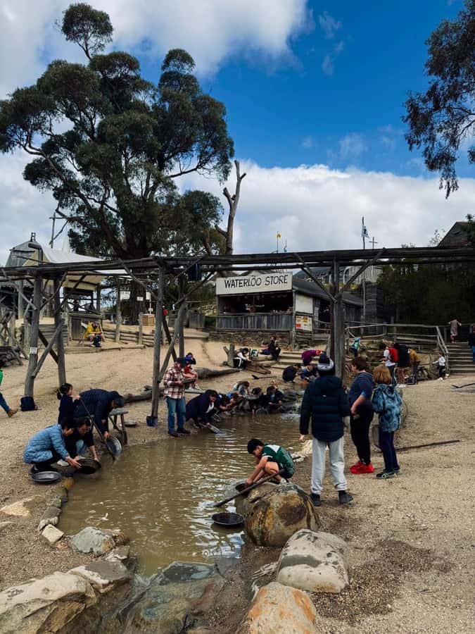 Melbourne: Private Ballarat & Sovereign Hill Gold Mine Tours - Price and value: $772 per group up to 13, plus tickets you buy separately