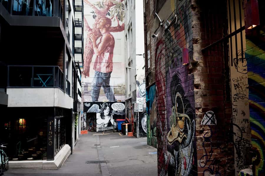 Melbourne: Private Bites & Sights Tour w/ Observation Deck - Should you book the Melbourne Private Bites & Sights Tour w/ Observation Deck?