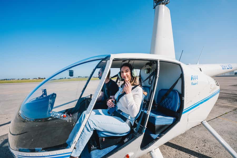 Melbourne: Private City Skyline and Bay Helicopter Ride - Weather, Weight Limits, and Who This Ride Fits Best