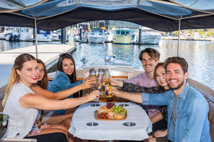 Melbourne: Private Yarra River Cruise w/ Cheese & Wine - Key highlights to notice before you go