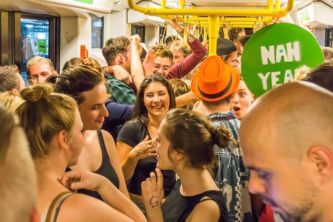 Melbourne Pub Crawl (Batmania Tours) - A guided Melbourne night beats wandering in circles