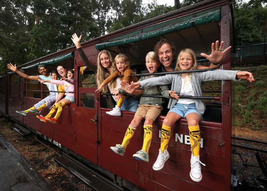 Melbourne: Puffing Billy Train & Penguin Island Excursion - From Melbourne pickup to Brighton Beach rainbow huts