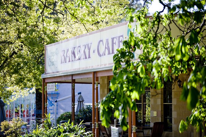 Melbourne Snow Trip to Lake Mountain with Chocolates & Waterfalls - Yarra Valley Chocolaterie & Ice Creamery: 150 Choices in 30 Minutes